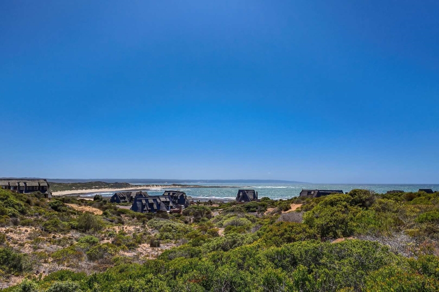 5 Bedroom Property for Sale in Stilbaai Wes Western Cape